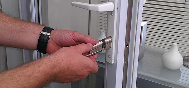Commercial Door Lock Repair in Tustin